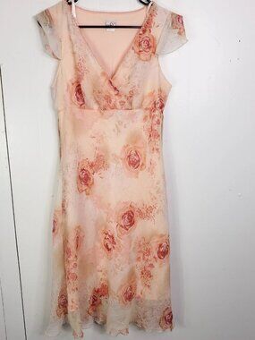 Century-style pleated dress - long style, vintage women's version